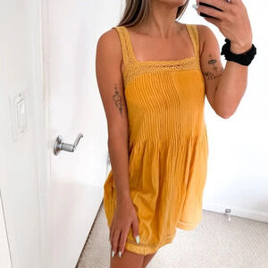 Aritzia Wilfred La Boheme  Leone Dress Golden Yellow Size XS